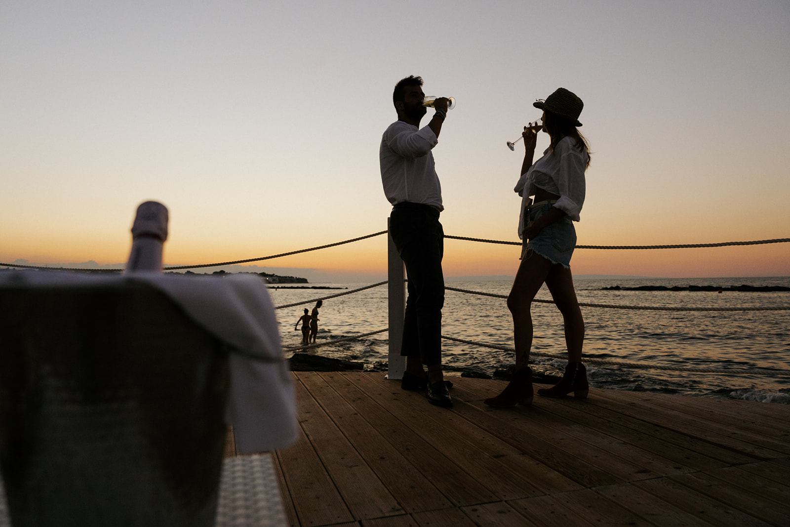 Aperitivo vista mare del Tuka Beach di Bisceglie